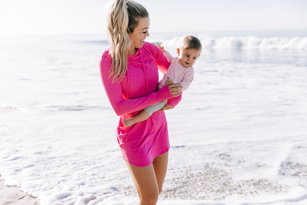 What Should Your Baby Wear to the Beach?