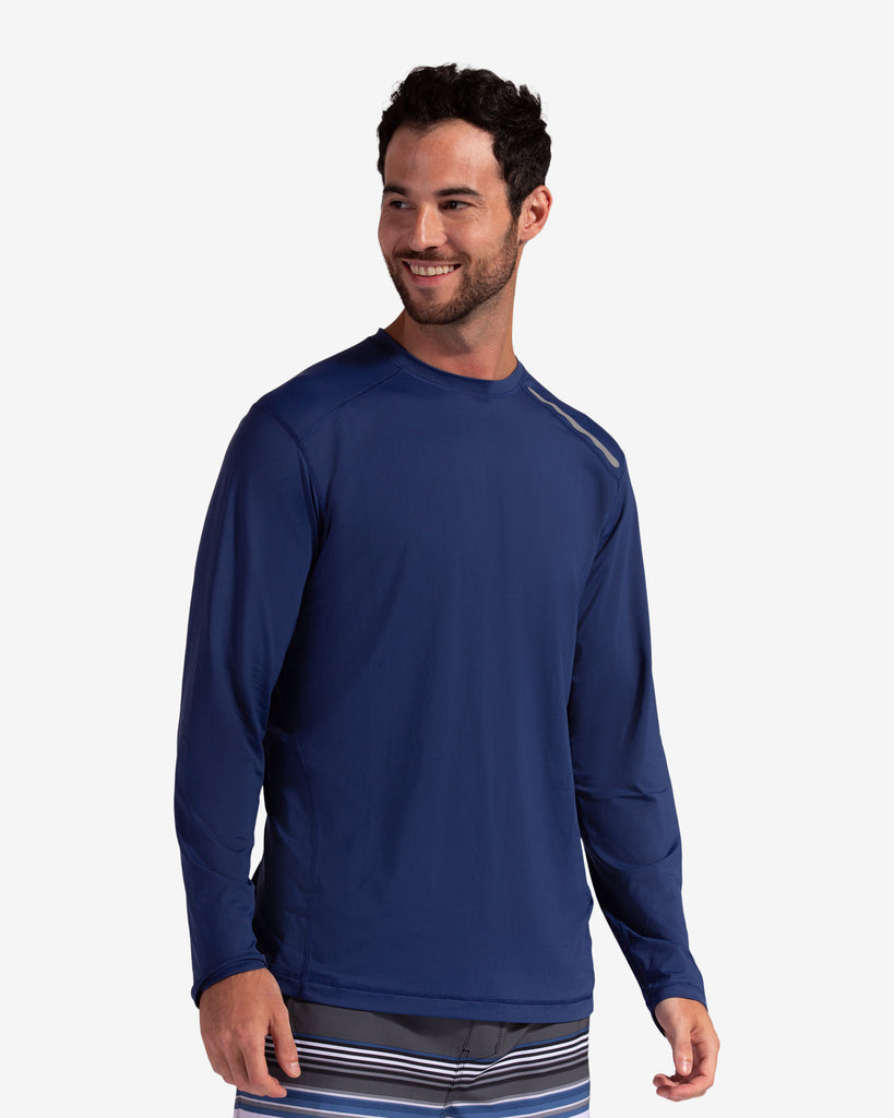 Man wearing long sleeve jet tee shirt in navy blue. (Style 12002) - BloqUV