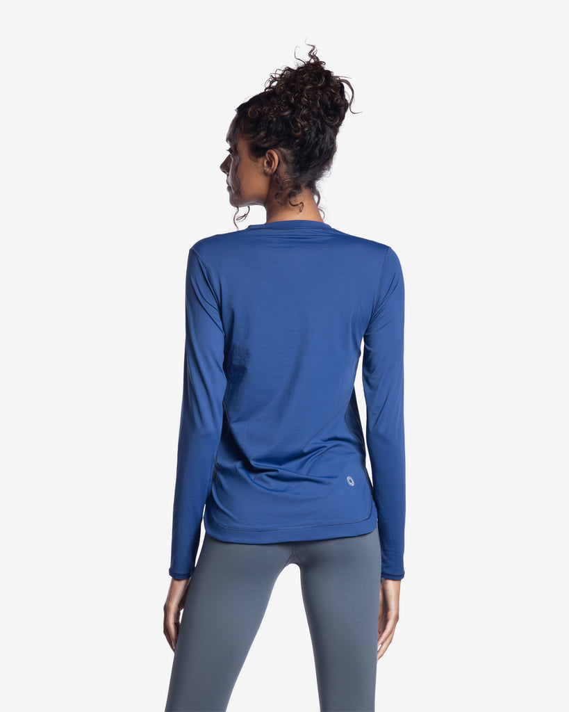 Women wearing navy relaxed scallop top with smoke tights. Picture shows back of shirt. (Style 2015) - BloqUV